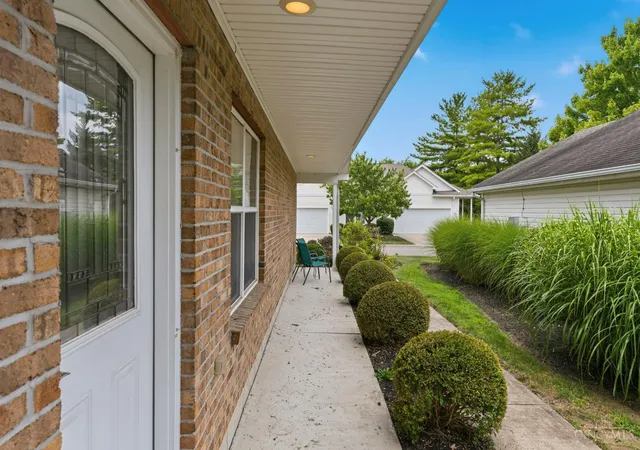 Homes for sale in Deerfield Twp., OH | 6489 Quail Lake, Deerfield Twp., OH 45040 | MLS# 1885879