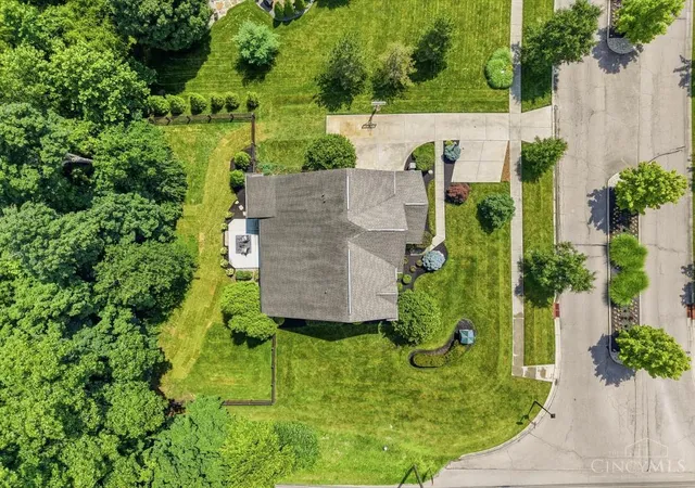 Homes for sale in Loveland, OH | 101 Dorsey Ln, Loveland, OH 45140 | MLS# 1884650