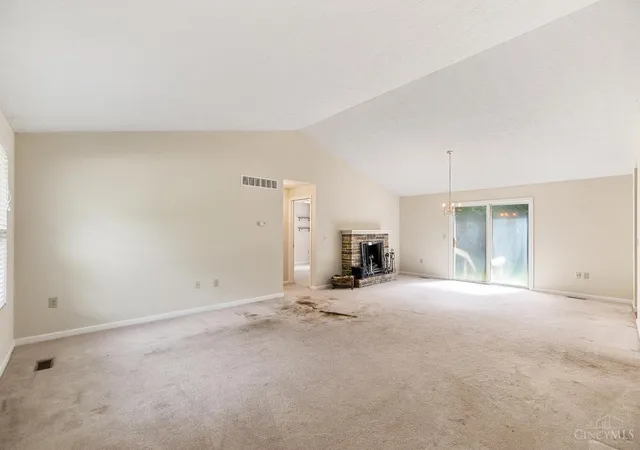 Homes for sale in Williamsburg Twp, OH | 3946 Cain Run Rd, Williamsburg Twp, OH 45103 | MLS# 1886140