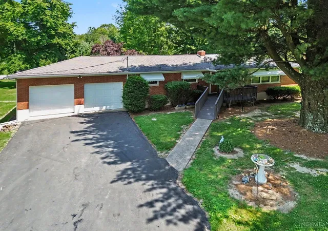 Homes for sale in Green Twp, OH | 15554 Us Hwy 68, Green Twp, OH 45154 | MLS# 1886000