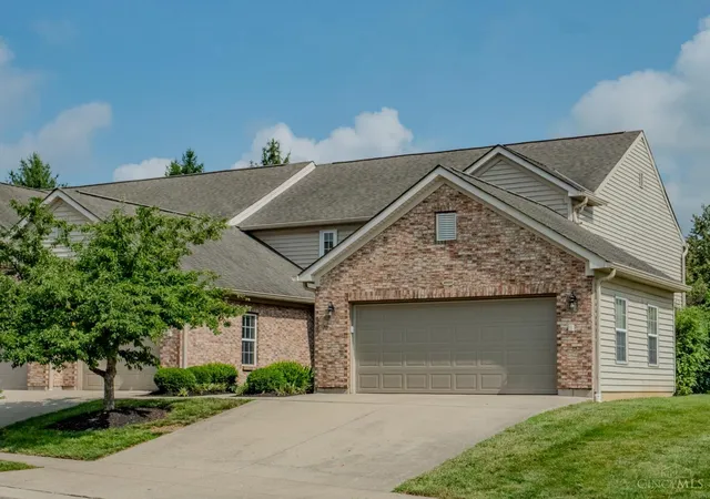 Homes for sale in Mason, OH | 4611 Court Yard Drive, Mason, OH 45040 | Houzeo