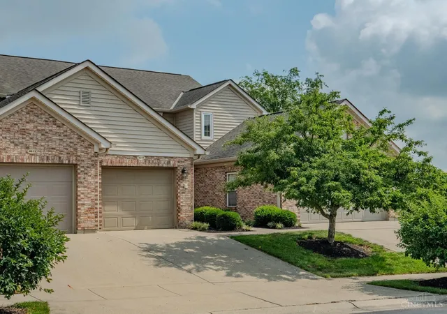 Homes for sale in Mason, OH | 4611 Court Yard Dr, Mason, OH 45040 | MLS# 1885958
