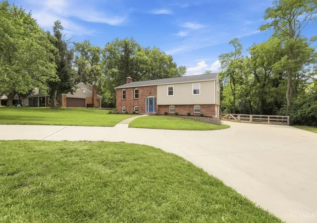 Homes for sale in Anderson Twp, OH | 7297 Lawyer Rd, Anderson Twp, OH 45244 | MLS# 1886161