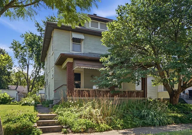 1st image of 111 N Sutphin St, Middletown, OH 45042 | MLS# 1886204