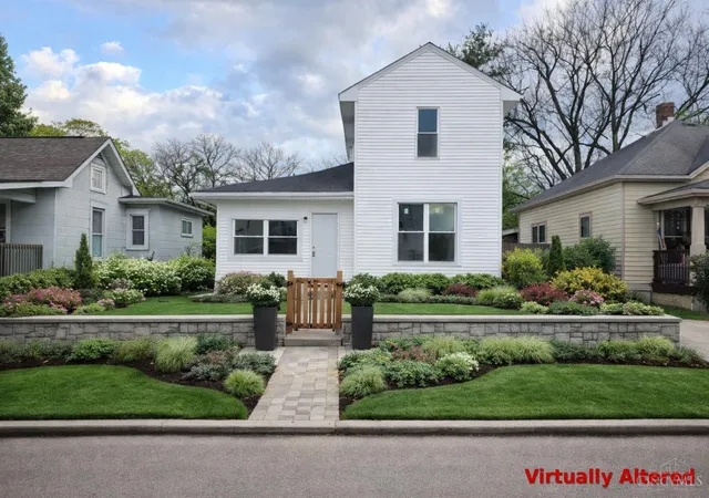 Homes for sale in Middletown, OH | 615 Cleveland St, Middletown, OH 45044 | MLS# 1886110