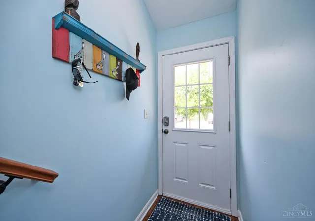 4th image of 1064 Heritage Grn Dr, Monroe, OH 45050