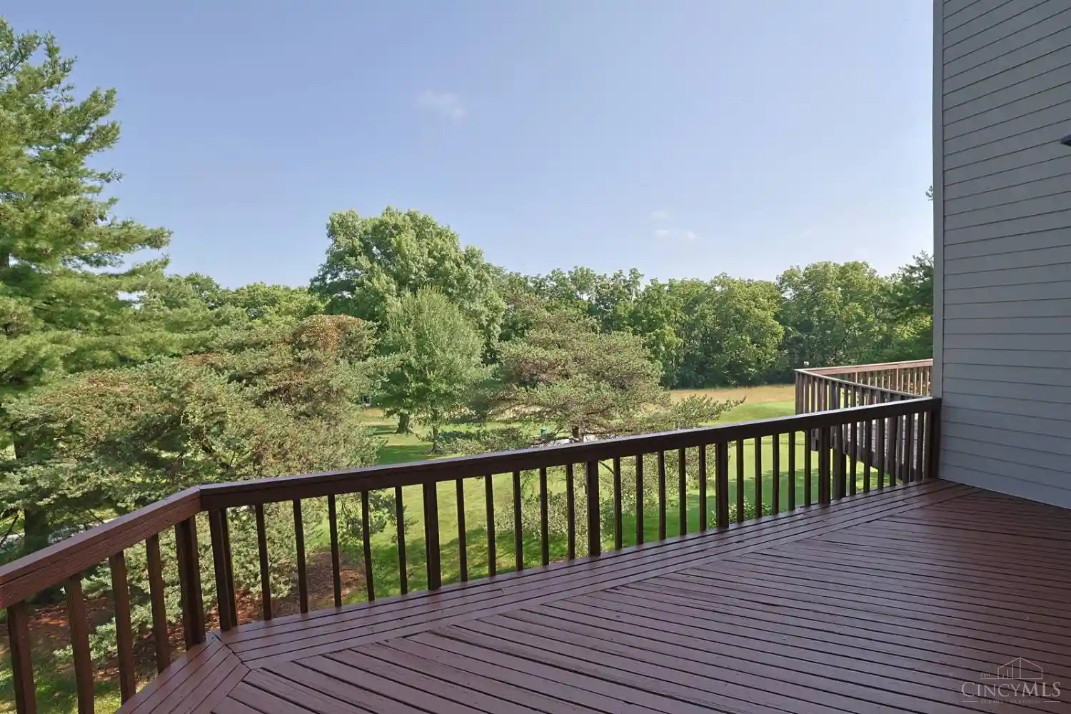 Homes for sale in Blue Ash, OH | 90 Carpenters Ridge, Blue Ash, OH 45241