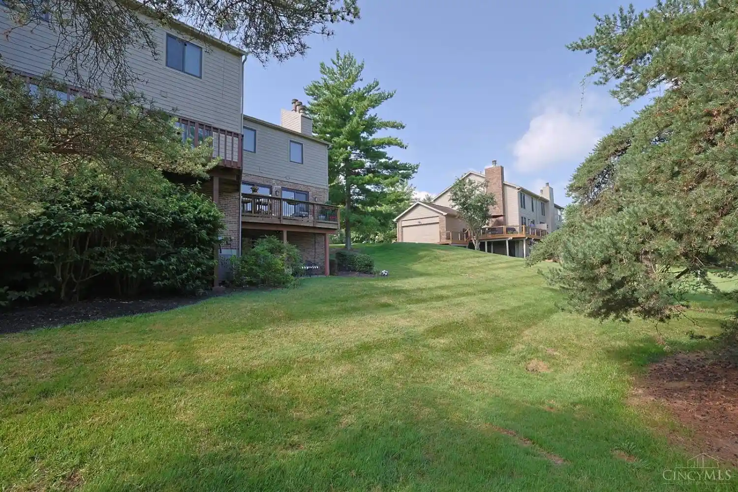 Homes for sale in Blue Ash, OH | 90 Carpenters Ridge, Blue Ash, OH 45241