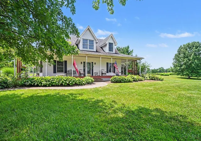 3rd image of 9203 Debold Koebel Rd, Harlan Twp, OH 45162 | MLS# 1886050