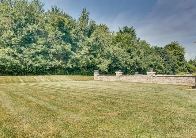 Homes for sale in Union Twp, OH | 4227 English Oaks Ct, Union Twp, OH 45103 | MLS# 1886224
