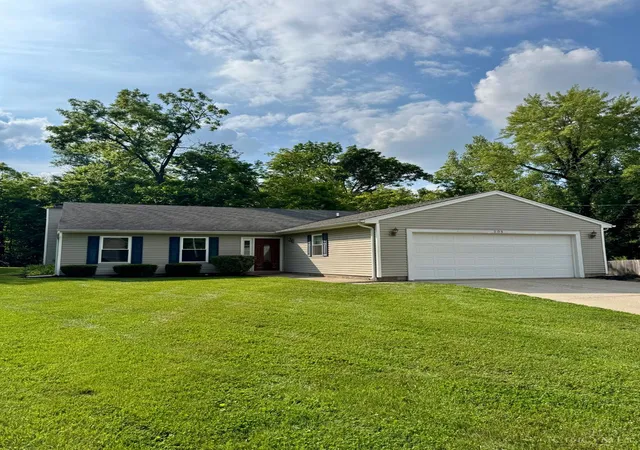 Homes for sale in Monroe, OH | 905 Ferncliff Ct, Monroe, OH 45050 | MLS# 1886225