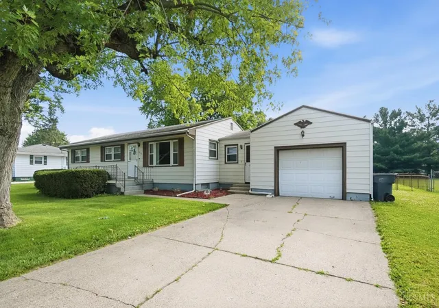2nd image of 410 Brelsford Ave, Trenton, OH 45067 | MLS# 1885828
