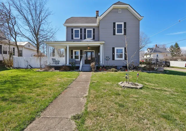 Homes for sale in Blanchester, OH | 213 Broadway St, Blanchester, OH 45107 | MLS# 1886126