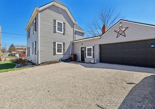 Homes for sale in Blanchester, OH | 213 Broadway St, Blanchester, OH 45107 | MLS# 1886126