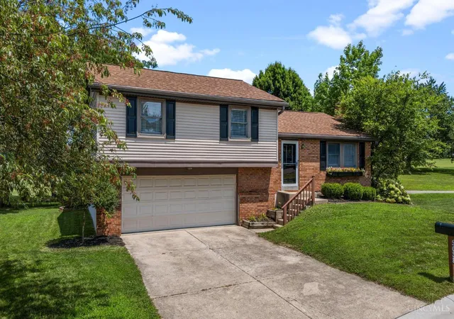 Homes for sale in West Chester, OH | 5638 Finchnest, West Chester, OH 45069 | MLS# 1886233