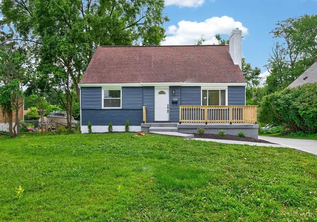 Homes for sale in Sycamore Twp, OH | 8957 Plainfield Rd, Sycamore Twp, OH 45236 | MLS# 1886237