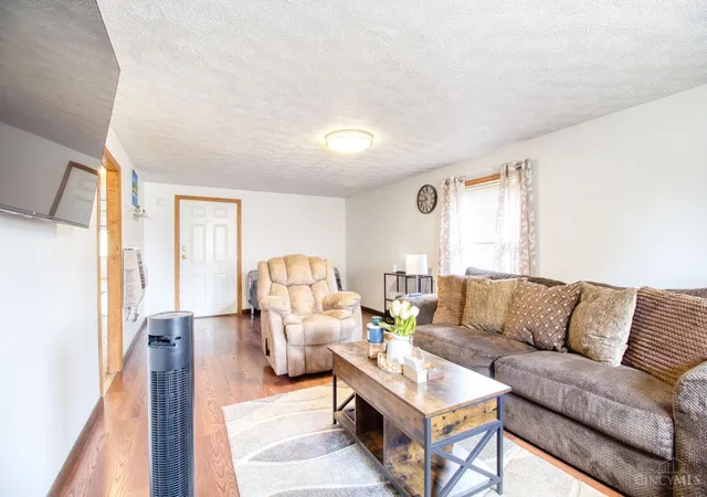 Homes for sale in Manchester, OH | 515 E 2Nd St, Manchester, OH 45144 | MLS# 1886256