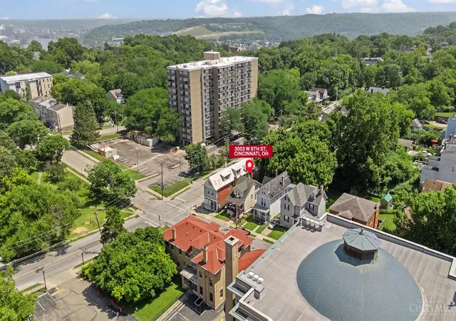 Homes for sale in Cincinnati, OH | 3003 W 8Th St, Cincinnati, OH 45205 | MLS# 1886223