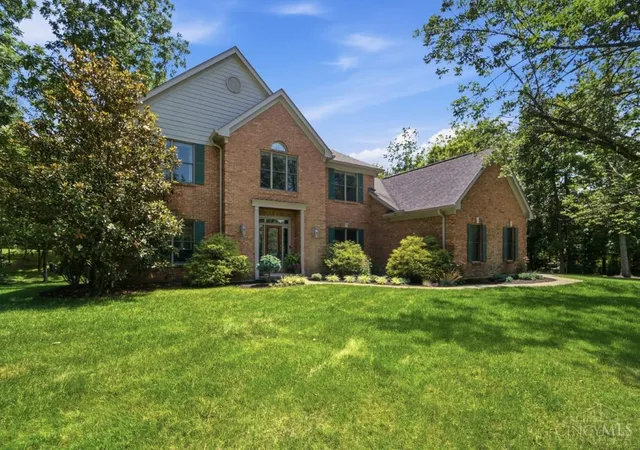 4th image of 1491 Greystone Ln, Milford, OH 45150 | MLS# 1885674