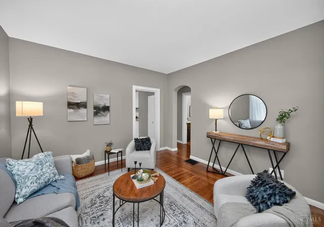 4th image of 4349 Harding Ave, Cincinnati, OH 45211 | MLS# 1886207