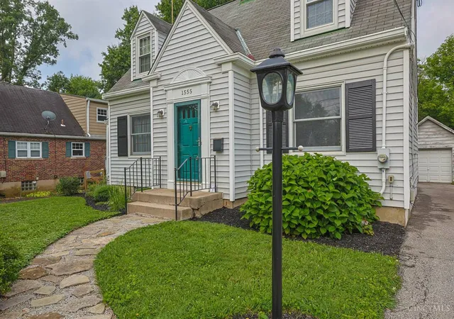 Homes for sale in Cincinnati, OH | 1555 Brandon Ave, Cincinnati, OH 45230 | MLS# 1885672