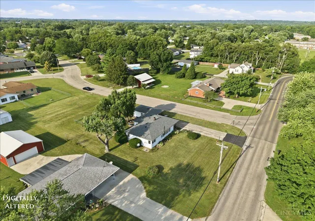 Homes for sale in Carlisle, OH | 1030 Dubois Rd, Carlisle, OH 45005 | MLS# 1886227
