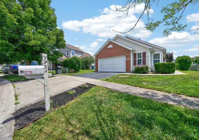 Homes for sale in Maineville, OH | 7724 Hillsdowne Cir, Maineville, OH 45039 | MLS# 1885362