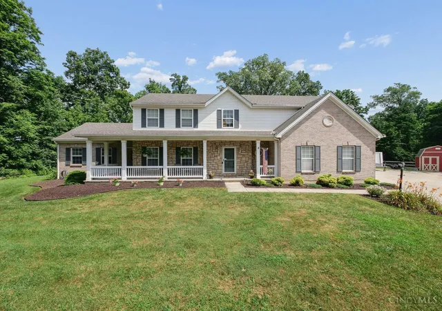 1st image of 1074 Ridgepointe Dr, Batavia, OH 45103 | MLS# 1886269