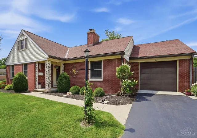 Homes for sale in Wilmington, OH | 221 Virginia Cir, Wilmington, OH 45177 | MLS# 1886263
