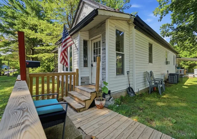 Homes for sale in Cincinnati, OH | 5936 Croslin St, Cincinnati, OH 45230 | MLS# 1885555