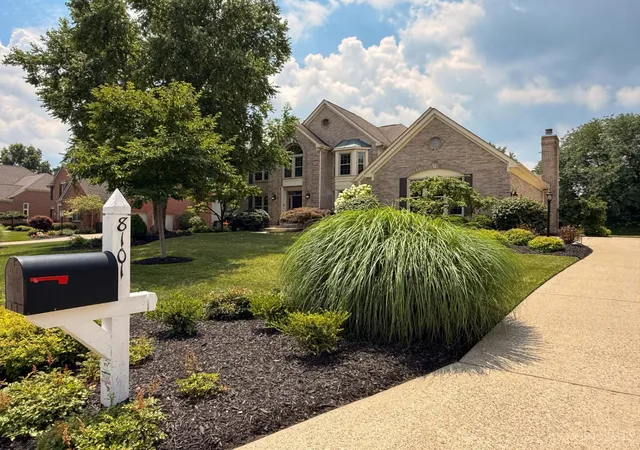 Homes for sale in Sycamore Twp, OH | 8101 Startinggate Ln, Sycamore Twp, OH 45249 | MLS# 1886017