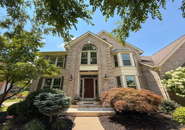 Homes for sale in Sycamore Twp, OH | 8101 Startinggate Ln, Sycamore Twp, OH 45249 | MLS# 1886017