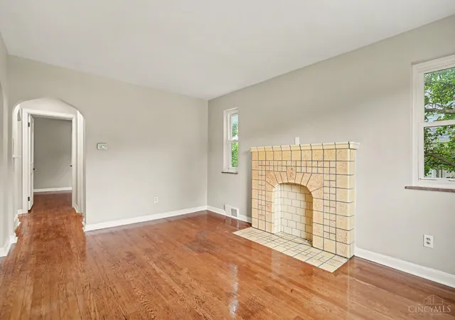 Homes for sale in Cheviot, OH | 3722 Neiheisel Ave, Cheviot, OH 45248 | MLS# 1885950