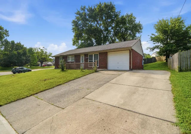 Homes for sale in Franklin, OH | 760 David Blvd, Franklin, OH 45005 | MLS# 1886300
