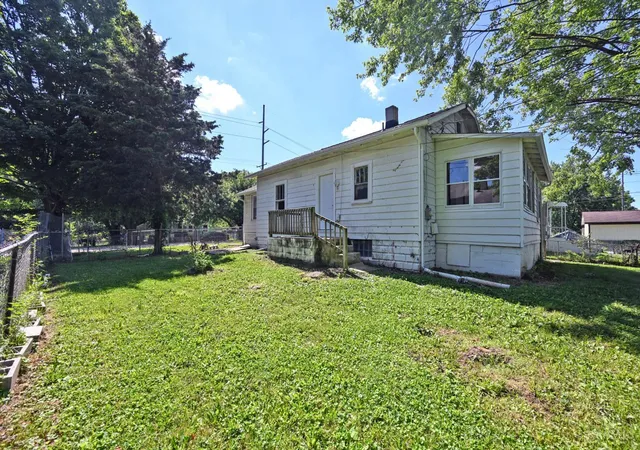 Homes for sale in Jefferson Twp, OH | 121 S West End Ave, Jefferson Twp, OH 45417 | MLS# 1886295
