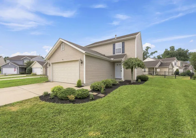 Homes for sale in Goshen Twp, OH | 5806 Hall Ct, Goshen Twp, OH 45140 | MLS# 1886305