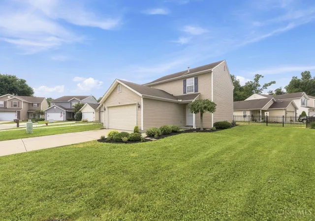 Homes for sale in Goshen Twp, OH | 5806 Hall Ct, Goshen Twp, OH 45140 | MLS# 1886305