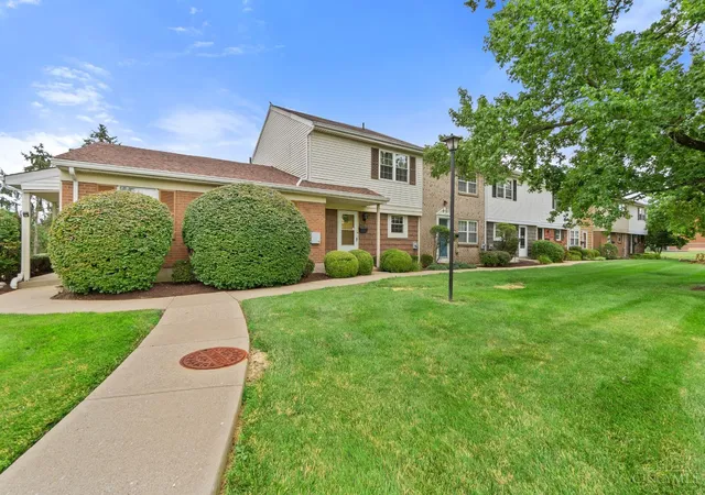Homes for sale in Colerain Twp, OH | 3495 Amberway Ct, Colerain Twp, OH 45251 | MLS# 1885994