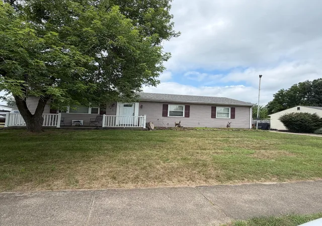 Homes for sale in Trenton, OH | 907 Arthur St, Trenton, OH 45067 | MLS# 1886311