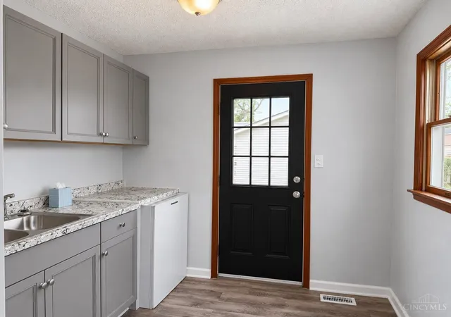 Homes for sale in Middletown, OH | 3016 Mohawk, Middletown, OH 45044 | MLS# 1886308