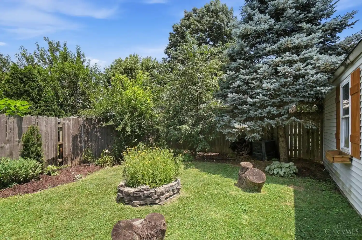 Homes for sale in Cincinnati, OH | 4218 Millsbrae Ave, Cincinnati, OH 45209