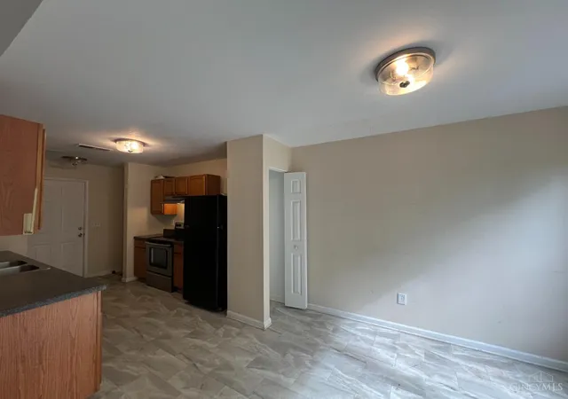 Homes for sale in Colerain Twp, OH | 2743 Springdale Rd, Colerain Twp, OH 45251 | MLS# 1883195
