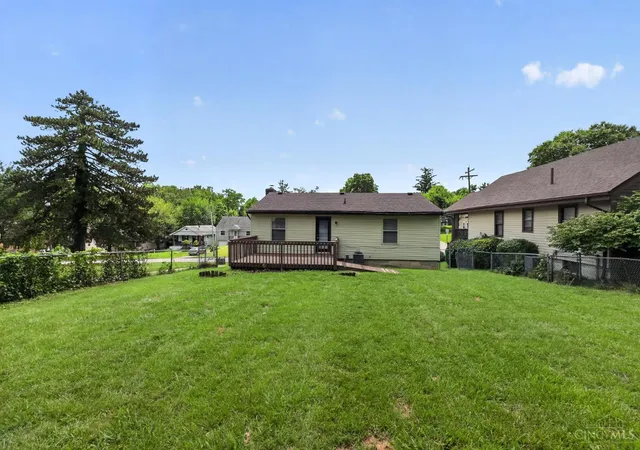 Homes for sale in Delhi Twp, OH | 4750 Mayhew Ave, Delhi Twp, OH 45238 | MLS# 1885060