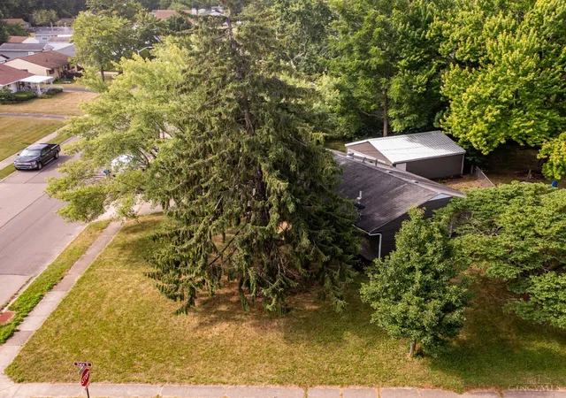Photo 3 of Single family home for sale at 2793 Galewood St, Kettering, OH 45420 | MLS# 1885481 | Listing updated on 2026-09-18