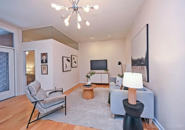 3rd image of 1150 Vine St #12, Cincinnati, OH 45202 | MLS# 1886215