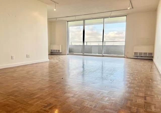 Photo 1 of Condo for sale at 2324 Madison Rd #1509, Cincinnati, OH 45208 | MLS# 1886345 | Listing updated on 2026-08-07