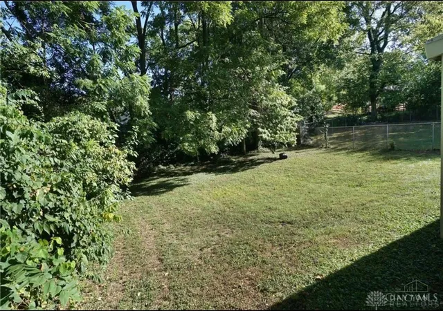 2nd image of 320 Pleasant, Lebanon, OH 45036