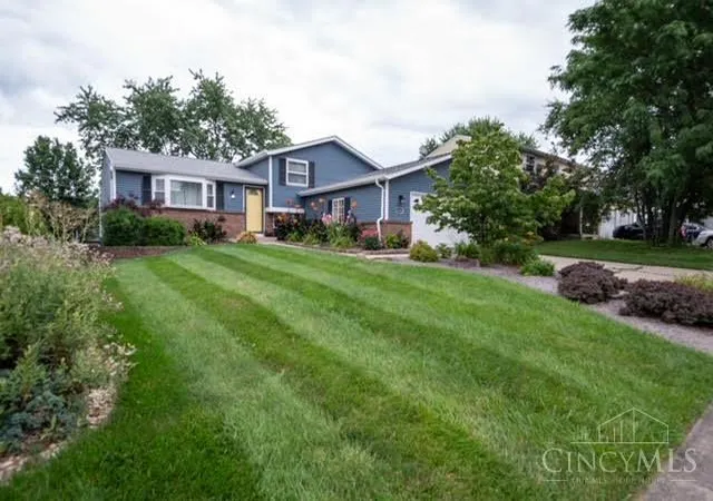 1st image of 11562 Lincolnshire Dr, Forest Park, OH 45240 | MLS# 1885293