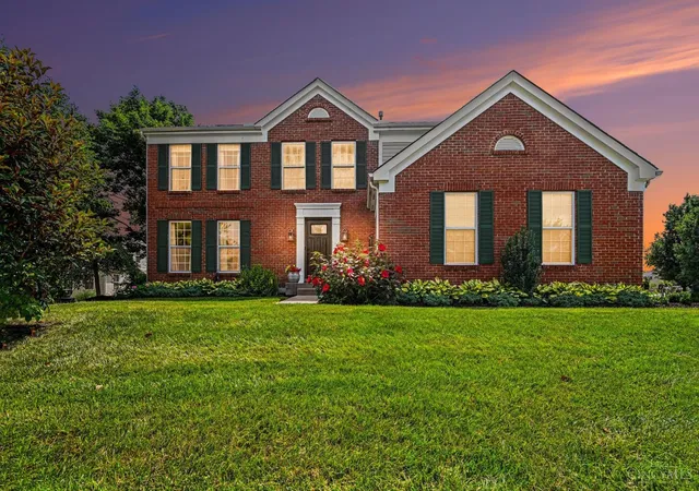 1st image of 136 Hearthstone Ct, Hamilton Twp, OH 45039 | MLS# 1886136