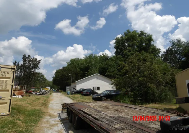 2nd image of 725 Barker Rd, Salem Twp, OH 45118 | MLS# 1886421